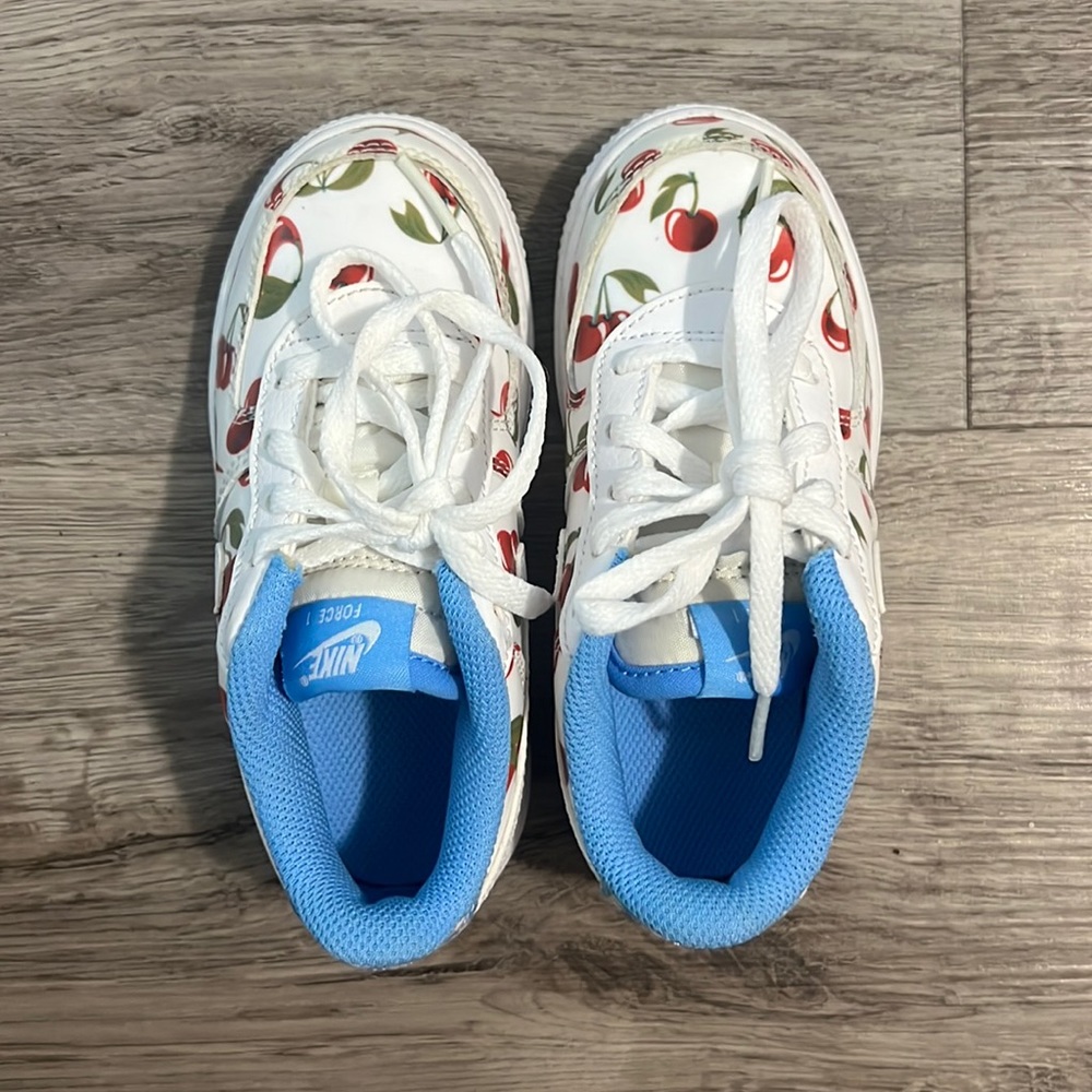 Nike Air Force One Cherry 9C